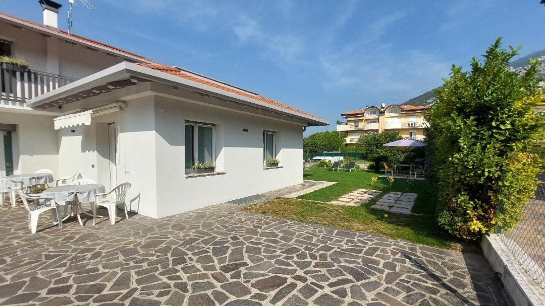 Sam&Sun Apartman Torbole Sul Garda Kültér fotó