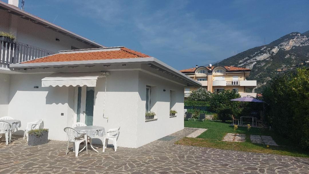 Sam&Sun Apartman Torbole Sul Garda Kültér fotó